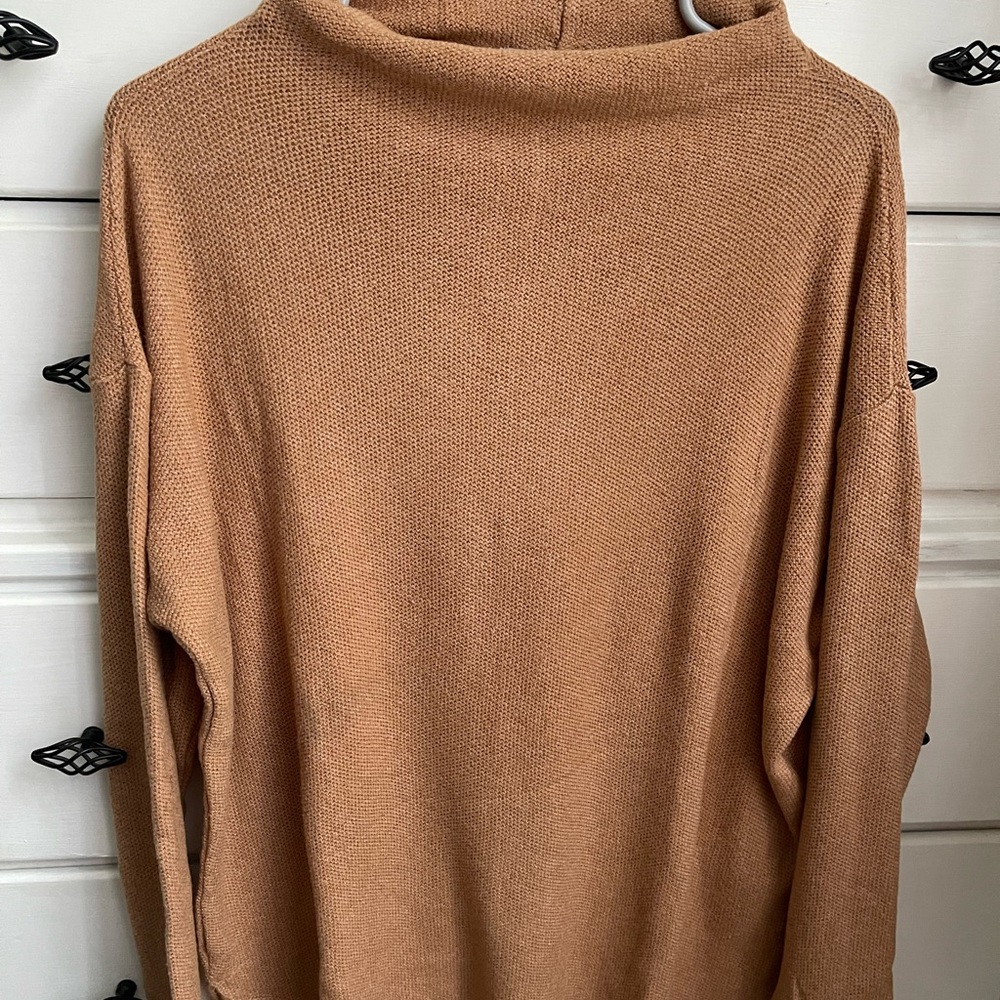 Old Navy Women’s Sweater